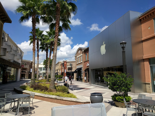 Computer Store «Apple Mall of Louisiana», reviews and photos, 6401 Bluebonnet Blvd, Baton Rouge, LA 70836, USA