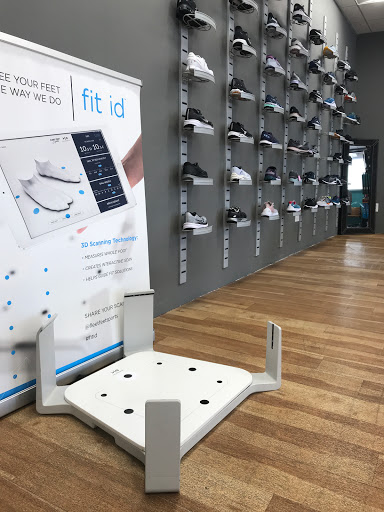 Sportswear Store «Fleet Feet Sports», reviews and photos, 16545 Ventura Blvd, Encino, CA 91436, USA