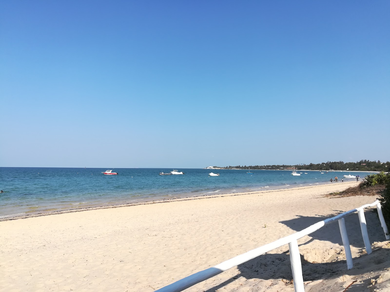 Vilankulos Beach的照片 带有明亮的沙子表面