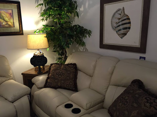 Furniture Store «Fowhand Furniture», reviews and photos, 1001 Harrison Ave, Panama City, FL 32401, USA