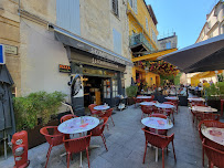 Atmosphère du Restaurant italien Le Comptoir d'Italie à Arles - n°4