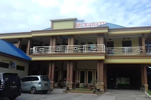Sri Rahayu Hotel & Resto image