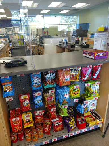 Print Shop «FedEx Office Print & Ship Center», reviews and photos, 43215 Grand River Ave a, Novi, MI 48375, USA