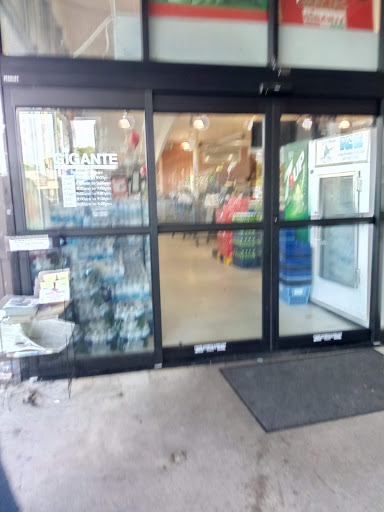 Supermarket «GIGANTE INTERNATIONAL MARKET», reviews and photos, 209 NE Front St, Milford, DE 19963, USA