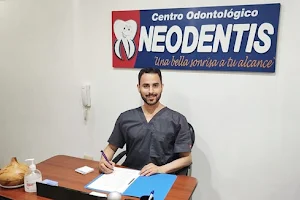 Dentists in Lima - Peru | Neodentis dental center image