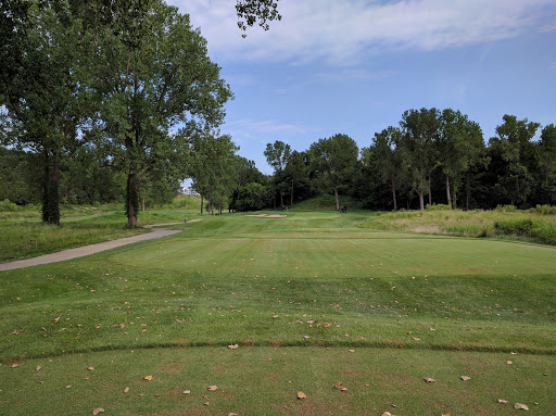 Golf Course «Deuce At National Golf Club», reviews and photos, 6415 N National Dr, Kansas City, MO 64152, USA