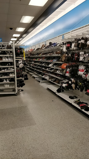 Clothing Store «Ross Dress for Less», reviews and photos, 12115 Biscayne Blvd, North Miami, FL 33181, USA
