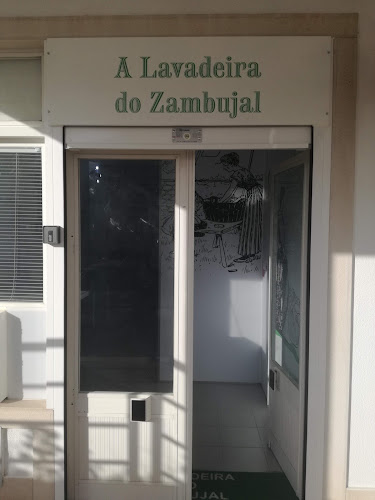 A Lavadeira do Zambujal - Lavandaria Self Service - Lavandería
