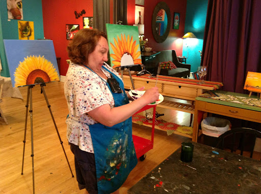 Party Planner «Bottle & Bottega La Grange», reviews and photos, 1 W Harris Ave, La Grange, IL 60525, USA