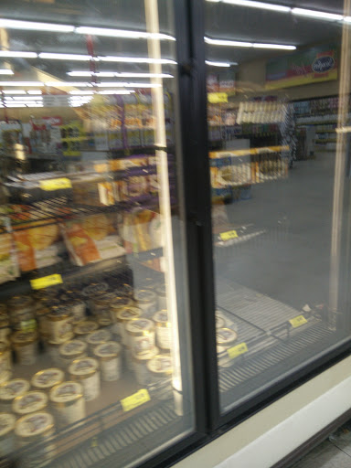 Grocery Store «Grocery Outlet Bargain Market», reviews and photos, 4157 NW U.S. 101 #101, Lincoln City, OR 97367, USA