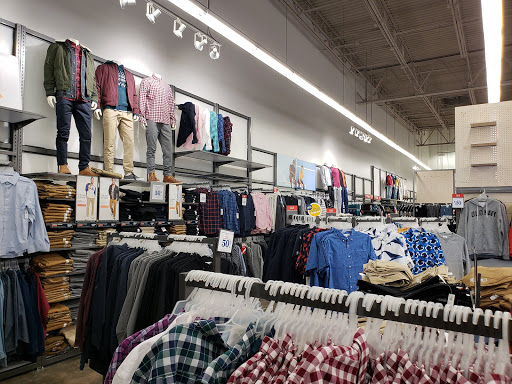 Clothing Store «Old Navy», reviews and photos, 8674 Park Meadows Center Dr, Lone Tree, CO 80124, USA