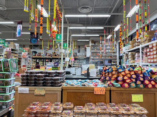 Indian Grocery Store «Patel Brothers», reviews and photos, 1750 W Sand Lake Rd, Orlando, FL 32809, USA