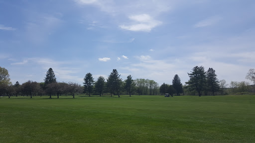 Country Club «Wayland Country Club», reviews and photos, 121 Old Sudbury Rd, Wayland, MA 01778, USA