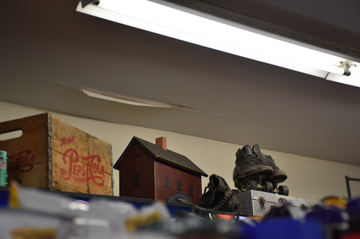 Grocery Store «Cornwall Country Market», reviews and photos, 25 Kent Rd S, Cornwall Bridge, CT 06754, USA