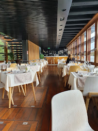 Atmosphère du Restaurant L'avant Seine à Épinay-sur-Seine - n°20