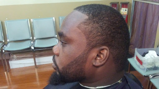 Barber Shop «Catia Family Barbershop Salon», reviews and photos, 4146 Grand Blvd, New Port Richey, FL 34652, USA