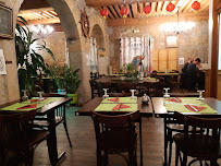 Atmosphère du Restaurant chinois 芙蓉堂 Bon Voyage à Lyon - n°8