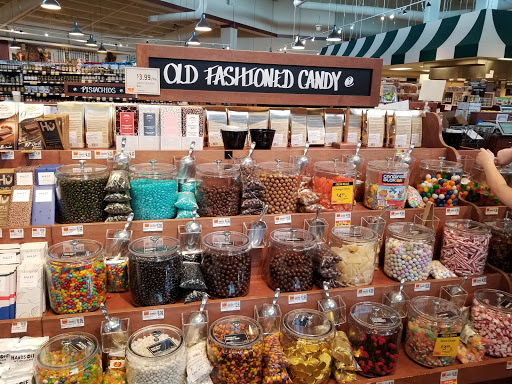 Grocery Store «The Fresh Market», reviews and photos, 11 Essington Dr, Hingham, MA 02043, USA