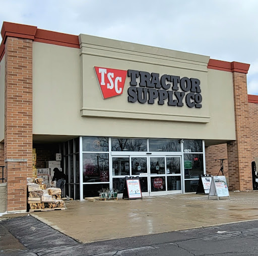 Home Improvement Store «Tractor Supply Co.», reviews and photos, 4601 E Grand River Ave, Howell, MI 48843, USA