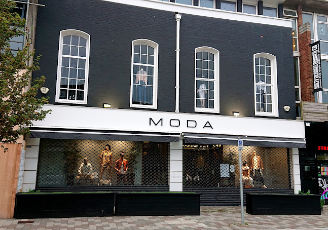 Moda Collections - Clothing store