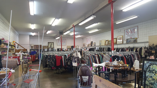 Thrift Store «Salvation Army Family Store and Donation Center», reviews and photos