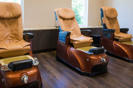 Beauty Salon «Salon Nordine & Day Spa Gainesville», reviews and photos, 7530 Old Linton Hall Rd, Gainesville, VA 20155, USA