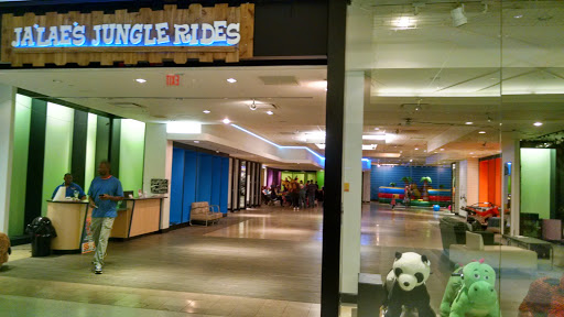 Shopping Mall «Chapel Hill Mall», reviews and photos, 2000 Brittain Rd, Akron, OH 44310, USA