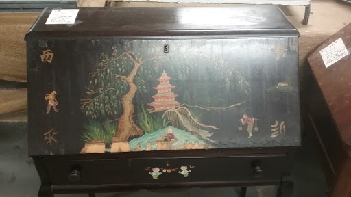 Social Services Organization «Habitat For Humanity of New Castle County Restore», reviews and photos