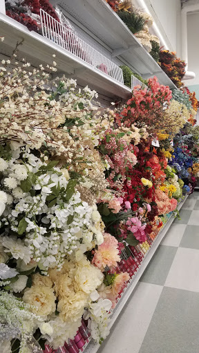 Fabric Store «Jo-Ann Fabrics and Crafts», reviews and photos, 220 N 66th St #270, Lincoln, NE 68505, USA