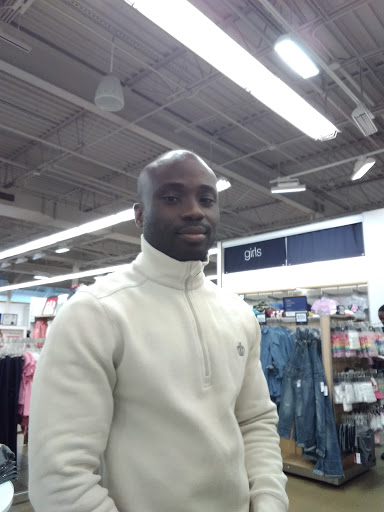 Clothing Store «Gap Outlet», reviews and photos, 424 Outlet Center Dr, Queenstown, MD 21658, USA