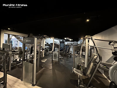 Planète Fitness - Salle de sport Nimes Séverine à Nîmes