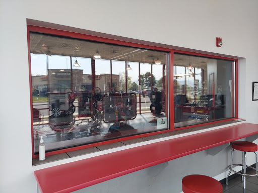 Tire Shop «Discount Tire Store - Draper, UT», reviews and photos, 89 E 12450 S, Draper, UT 84020, USA