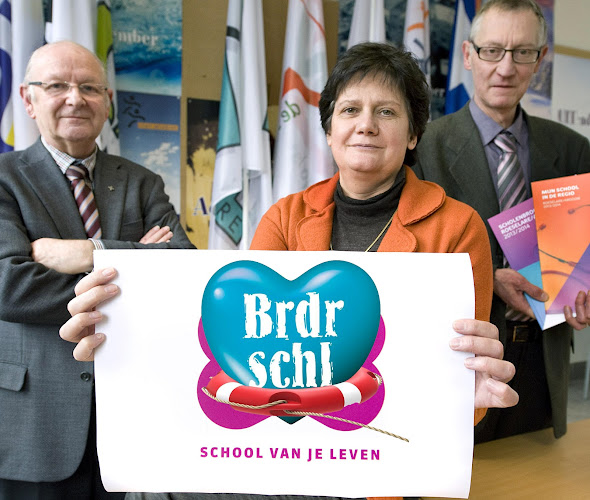 Beoordelingen van Broederschool Instituut O.-L.-V. Van Vreugde in Roeselare - School
