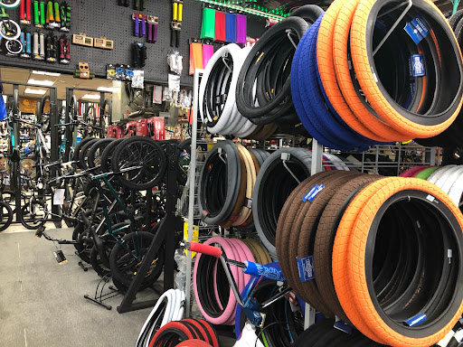 Bicycle Store «Extremz Bike & Scooter Shop», reviews and photos, 108 Main St, Woodbridge, NJ 07095, USA