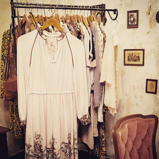 SPITZENPLATZ Vintage- und Second-Hand-Boutique