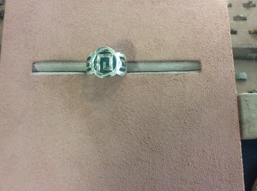 Jeweler «Golden Island Jewelry & Pawn», reviews and photos, 23524 Van Dyke, Warren, MI 48089, USA