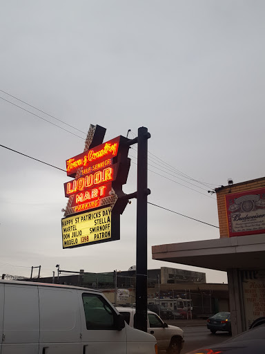 Liquor Store «Town & Country Liquors», reviews and photos, 2944 W 47th St, Chicago, IL 60632, USA