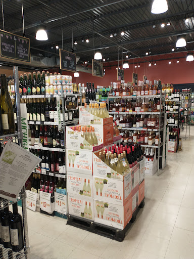 Grocery Store «Horrocks Market», reviews and photos, 4455 Breton Rd SE, Kentwood, MI 49508, USA