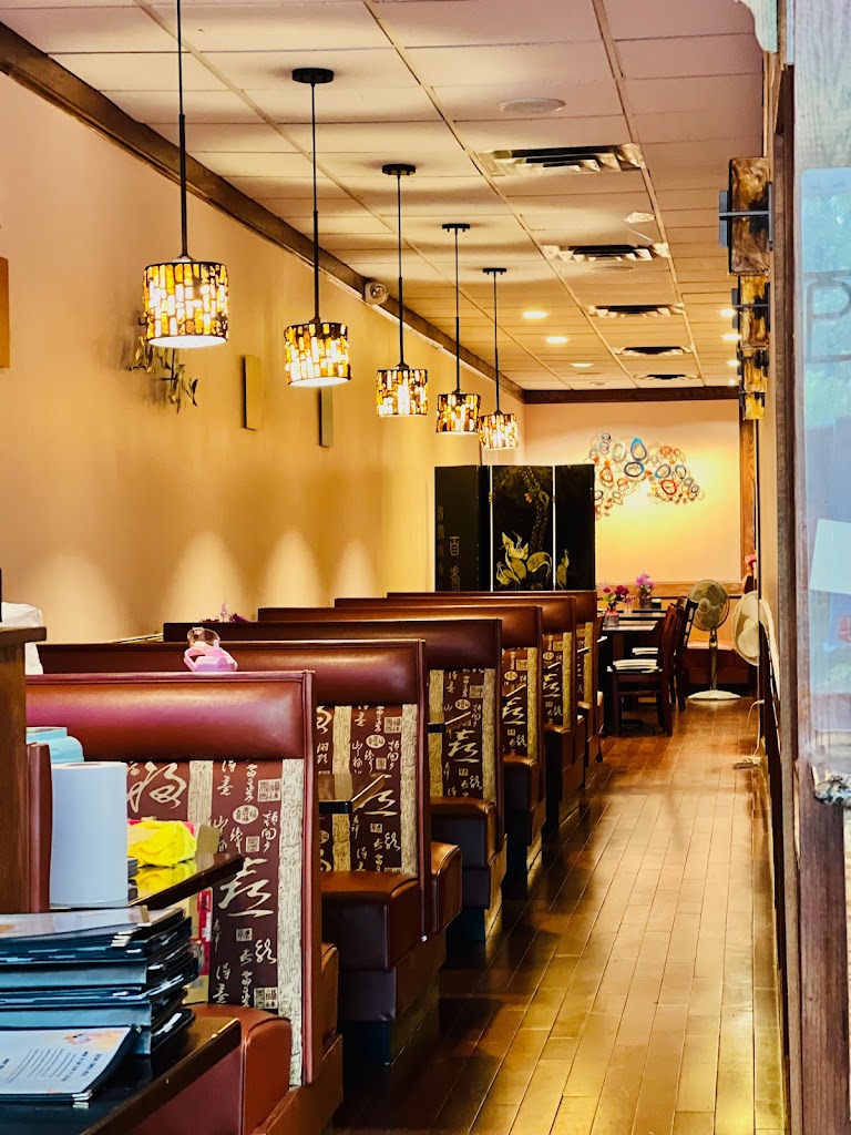 Red Maple Asian Bistro 20910