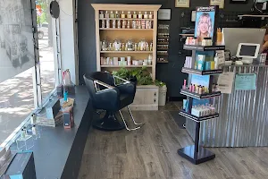 Salon De Cheveux image