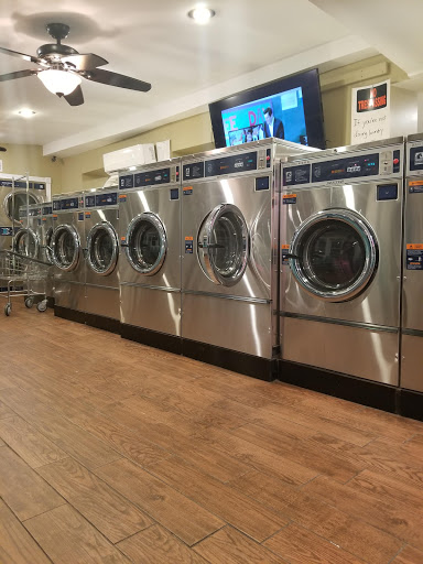 Laundromat «4th Street Laundromat», reviews and photos, 401 N Market St, Frederick, MD 21701, USA