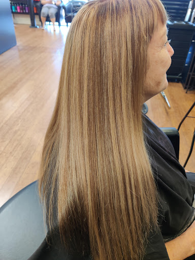 Hair Salon «Shear Reflections Hair & Nail Salon», reviews and photos, 6750 W Thunderbird Rd, Peoria, AZ 85381, USA