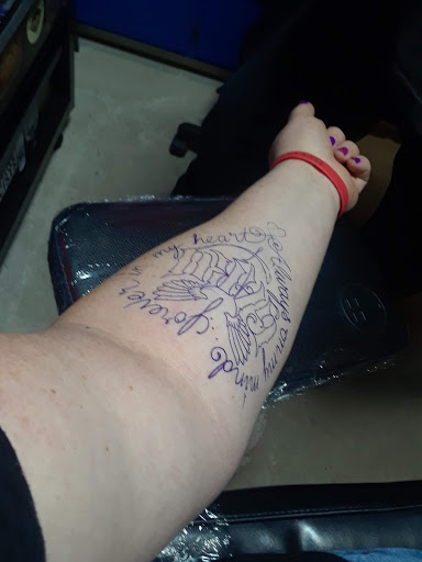 Tattoo Shop «Matchless Tattoo & Piercing», reviews and photos, 7207 Bodega Ave, Sebastopol, CA 95472, USA