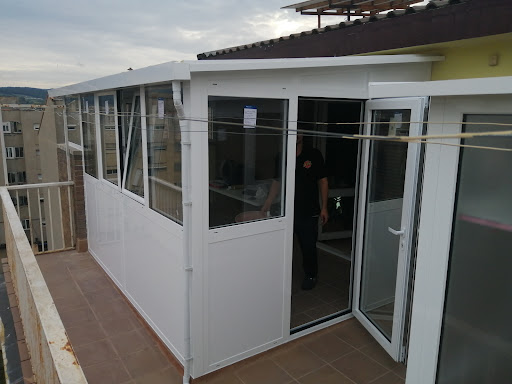 XAVI vidres i alumini