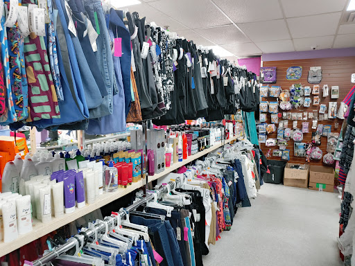 Used Clothing Store «Lovely Ladies», reviews and photos, 280 NY-211, Middletown, NY 10940, USA