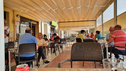 Restaurante Casa Vicente - Plaça de l,Estació, 8, 12560 Benicàssim, Castelló, Spain