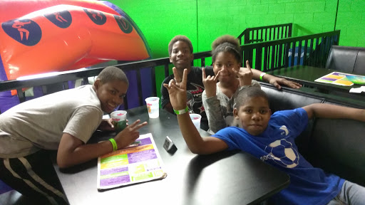 Amusement Center «Bounce Milwaukee», reviews and photos, 2801 S 5th Ct, Milwaukee, WI 53207, USA