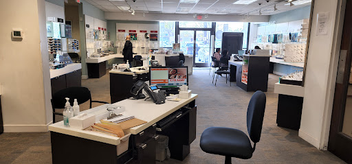 Eye Care Center «LensCrafters», reviews and photos, 5707 Christie Ave, Emeryville, CA 94608, USA