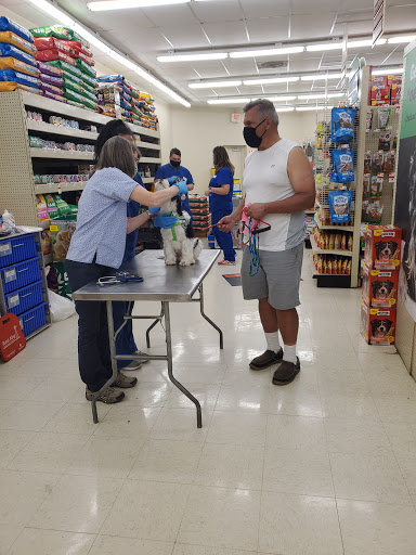 Pet Supply Store «Pet Supplies Plus», reviews and photos, 7570 Pearl Rd, Middleburg Heights, OH 44130, USA