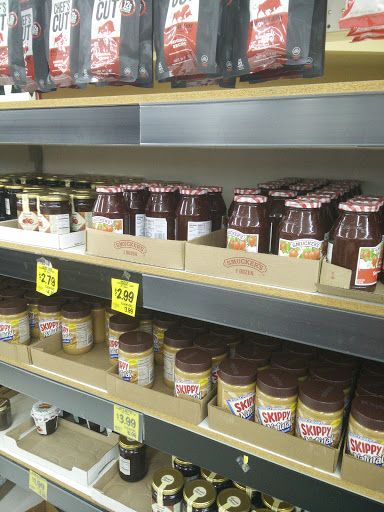 Grocery Store «Grocery Outlet Bargain Market», reviews and photos, 4157 NW U.S. 101 #101, Lincoln City, OR 97367, USA